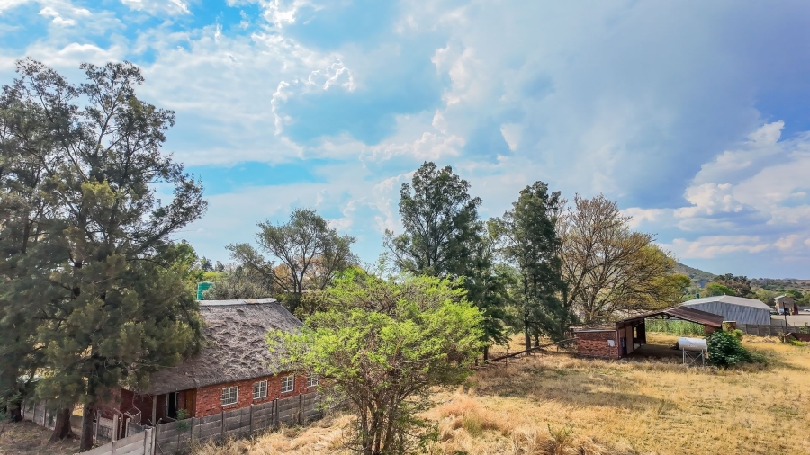 5 Bedroom Property for Sale in Rustenburg Rural North West